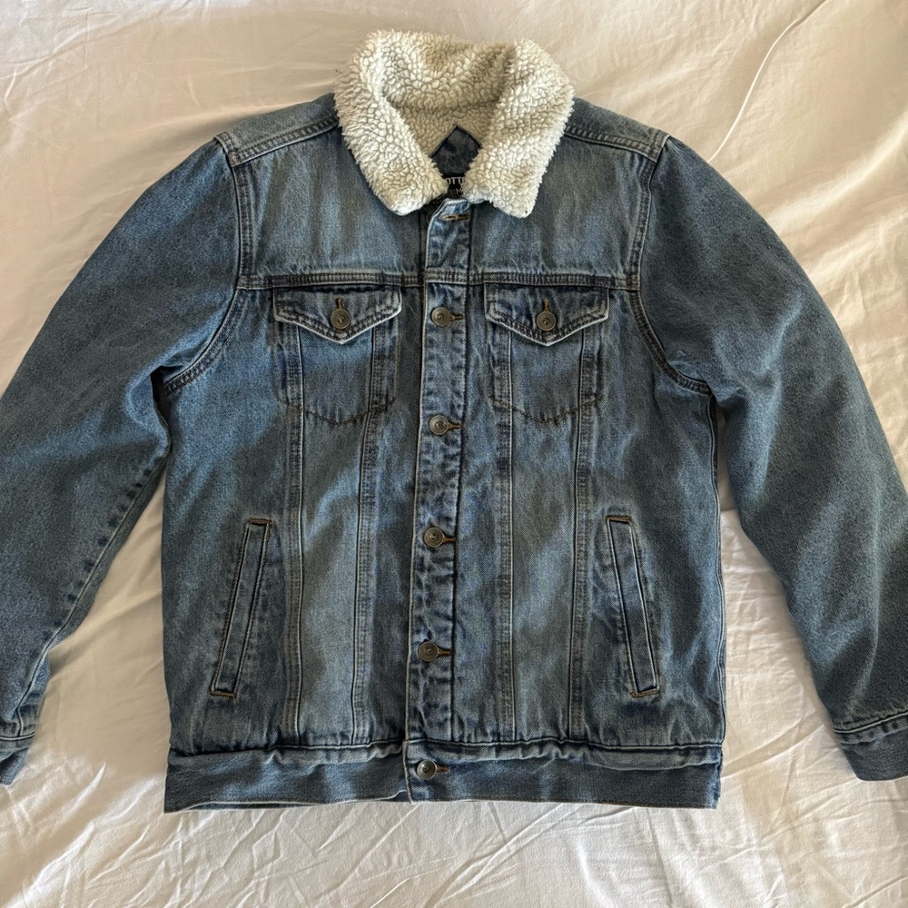 Hot Topic Denim Jacket with Sherpa Collar